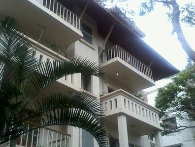 listing-img